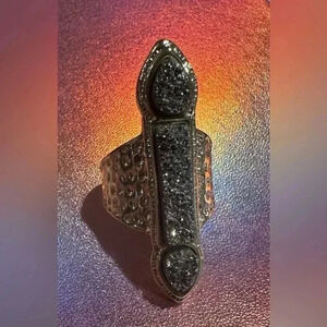 Fashion ring